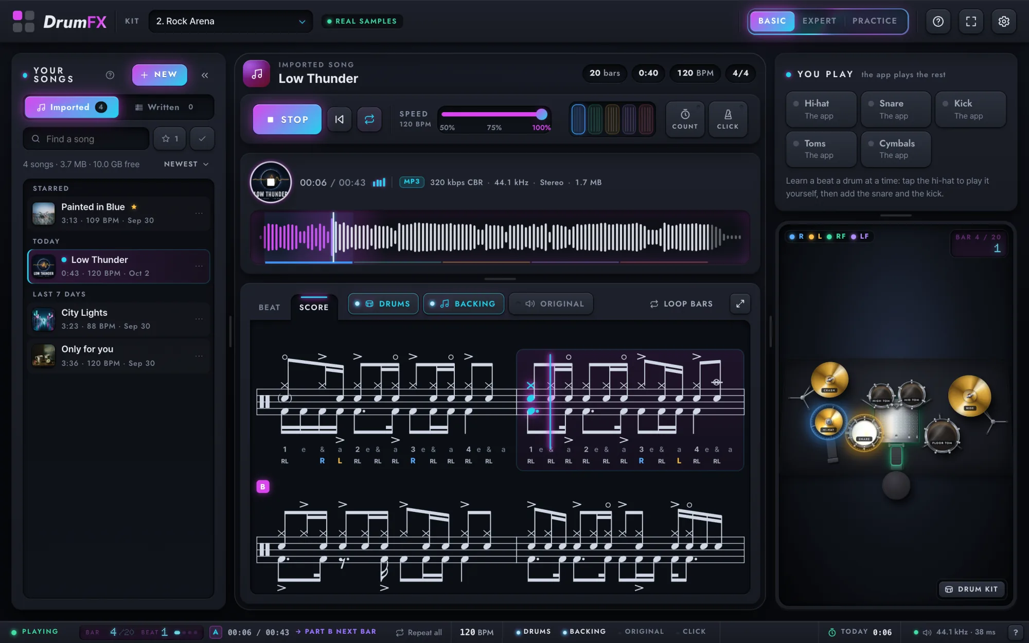DrumFX playing a song: the drum score and the kit lighting every hit.